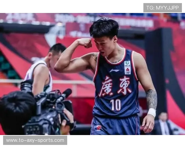 赵睿领衔广东男篮逆袭之路 决胜时刻展现领袖风范助力球队再创辉煌 赵睿领衔广东男篮逆袭之路 决胜时刻展现领袖风范助力球队再创辉煌