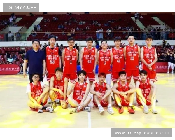 篮球点燃青春激情展现团队力量书写拼搏与梦想的精彩篇章